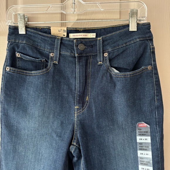 NWT Levi's 721 High Rise Skinny Jeans Deep Indigo SZ 28X30 - Picture 4 of 10